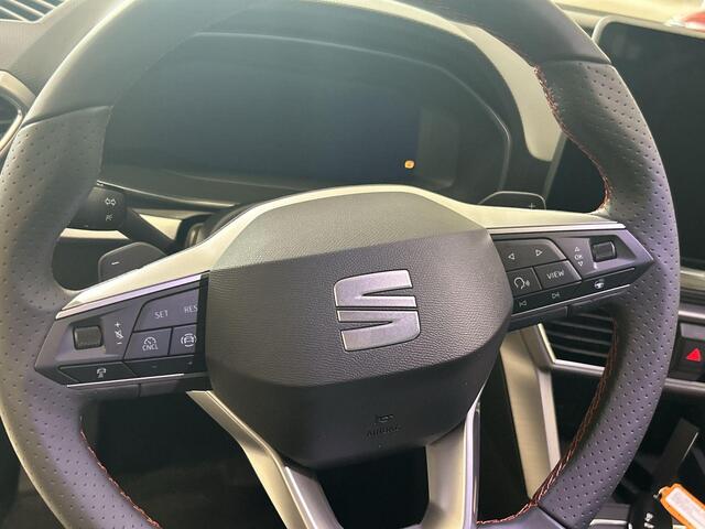 Seat LEON Sportstourer 1.5 TSI e-Hybrid FR Business 204 PK l Black Pack l Wegklapbare Trekhaak l Safe & Driving Pack