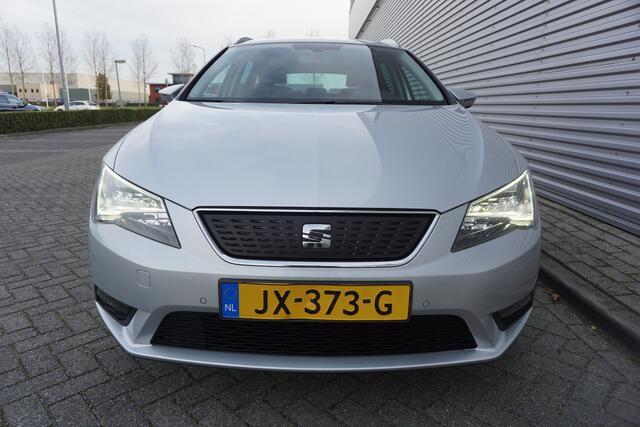 Seat LEON ST 1.0 EcoTSI Style Connect Climate / Navi / Cruise / Camera / Parkeersens. / Trekhaak / NAP