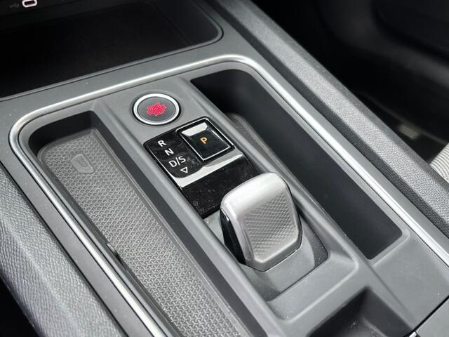 Seat LEON 1.0 ETSI STYLE AUTOMAAT LMV CARPLAY WINTERPACK PDC-CAMERA