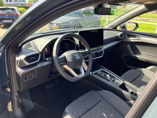 Seat LEON FR Business 1.5 TSI eHybrid 150kW / 204pk Hatchbac | 18'' Lichtmetalen Velgen | Panorama dak | Black Pakket |