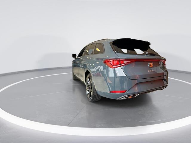 Seat LEON Sportstourer 1.5 TSI e-Hybrid FR Business 204 PK l Black Pack l Wegklapbare Trekhaak l Safe & Drive