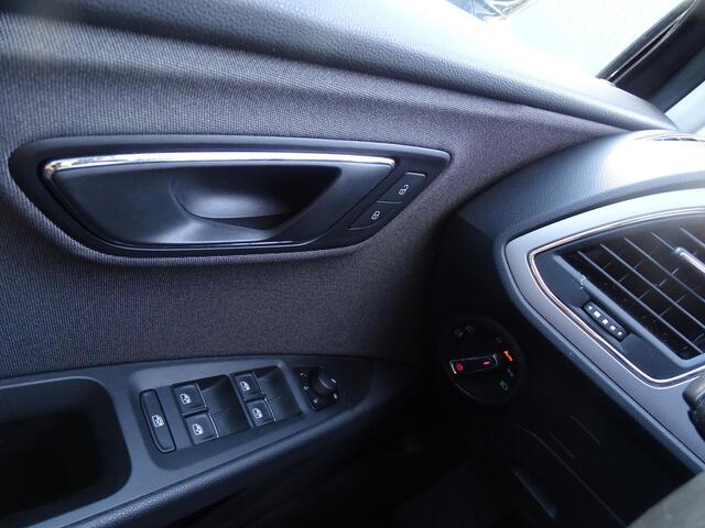 Seat LEON ST 1.4 EcoTSI FR Business Intense AUTOMAAT | NAVIAGTIE | FULL LED KOPLAMPEN | ACHTERUIT RIJ CAMERA | PARKEER SENSOREN | KEYLESS GO/ENTRY | APPLE CARPLAY / ANDROID | CRUISE CONTROL | AIRCO\ECC | LED|