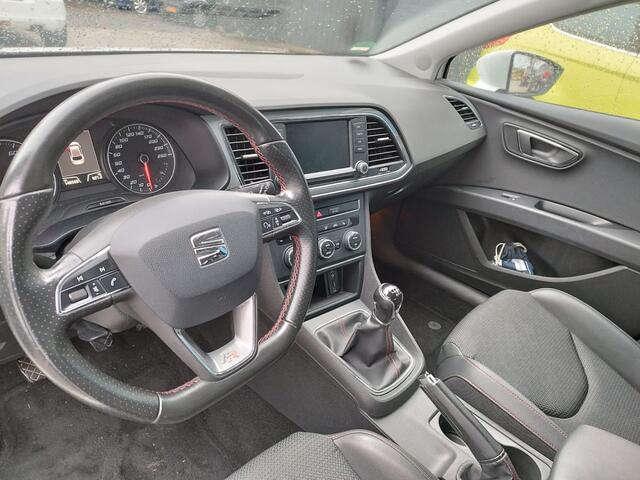 Seat LEON 1.4 TSI ACT FR ** 149.589 KM ** NAVI ** 18 inch ** Leder ** Winterpakket