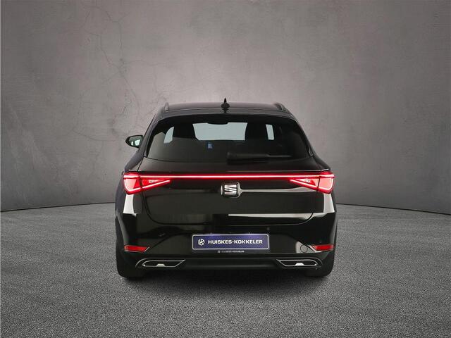 Seat LEON Sportstourer FR Business Intense 1.0 TSI 110pk Trekhaak, Adaptive cruise control, Achteruitrijcamera, Navigatie, LED koplampen, Parkeersensoren, App connect