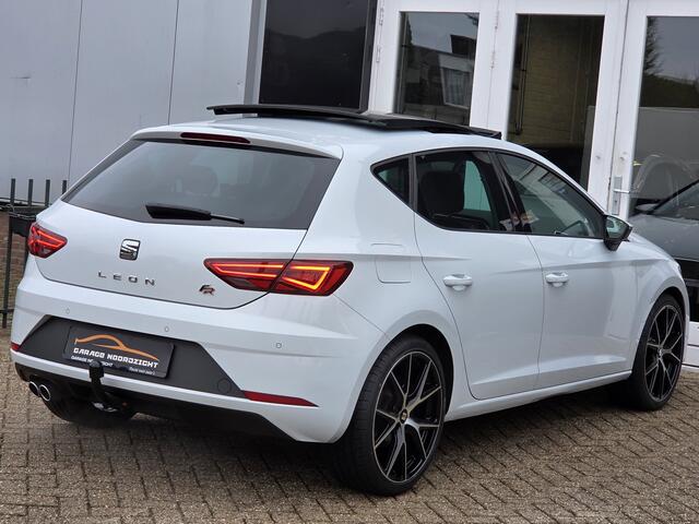 Seat LEON 1.4 TSI FR Business PANORAMADAK|VIRTUEL COCKPIT|NAVIGATIE|APPLE CARPLAY|FULL LED KOPLAMPEN|CRUISE CONTROL|HALF/LEDER|ECC/AIRCO|PDC VOOR & ACHTER|19 INCH CUPRA VELGEN Maandag tot Vrijdag geopend van 09.00 tot 20.00 uur geopend en Zaterdag van 09.00 tot 18.