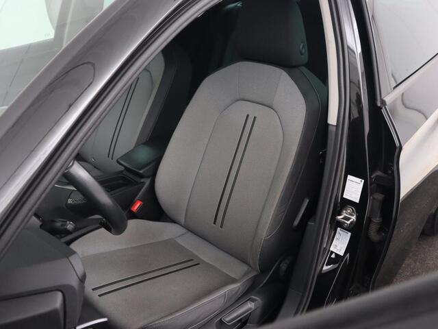 Seat LEON 1.0 TSI Style Intens | Trekhaak | Camera | Carplay | Navigatie | Adaptive cruise | DAB | Parkeerhulp | Full LED | Climate control