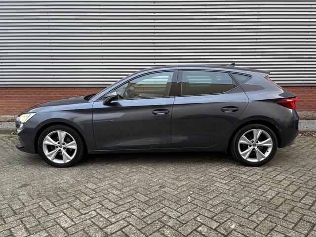 Seat LEON 1.0 TSI FR Launch Edition | Cruise Control Adaptief | Dig Cockpit | Apple carplay / Android auto |