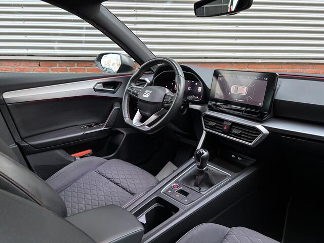 Seat LEON 1.0 TSI FR Launch Edition | Cruise Control Adaptief | Dig Cockpit | Apple carplay / Android auto |
