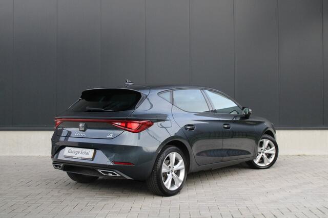 Seat LEON 1.4 TSI eHybrid PHEV FR - ACC - Carplay - Stoel/Stuurverwarming - LED - Navi - Trekhaak afneembaar - Rijklaar