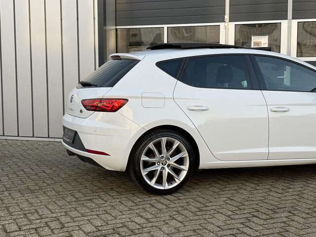 Seat LEON 1.4 EcoTSI FR Business Intense | Pano | Alcantara | Keyless | Seat sound |