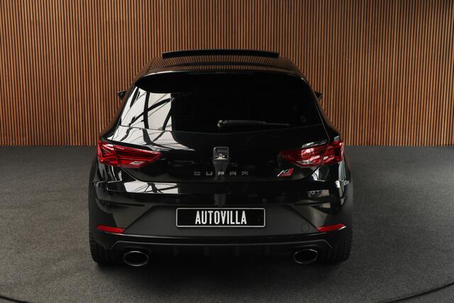 Seat LEON 2.0 TSI CUPRA 300 Panodak Navi Climate Leer Camera Carplay PDC Zwarte binnenhemel LED LM velgen