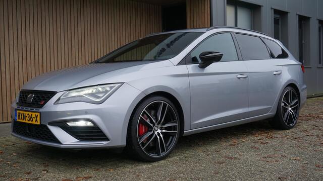 Seat LEON ST 2.0 TSI 300pk 4DRIVE CUPRA Pano.Dak *Sfeerverlichting* Virtual Cockpit Keyless Schaalstoelen *Zeer Nette Cupra*
