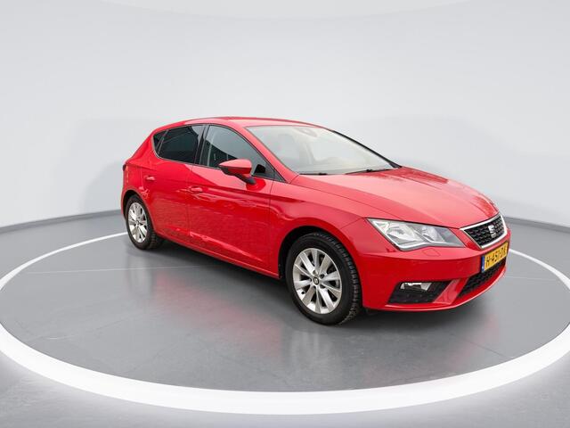 Seat LEON 1.5TSI/130PK Style Ultimate Edition · Navigatie · Camera + Parkeersensoren · Apple/Android