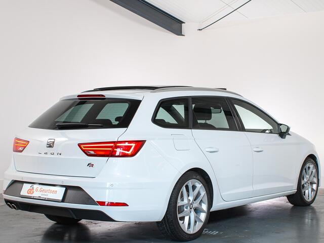 Seat LEON 2.0 TSI FR, 190PK, Panoramadak, Virtual Cockpit, Keyless, LED, Apple Carplay/Android Auto