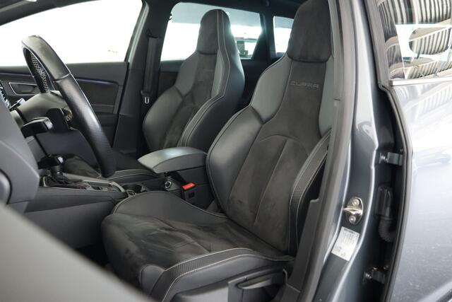 Seat LEON ST 2.0 TSI CUPRA 300 / Opendak / Kuipstoel / LED / ACC / CarPlay