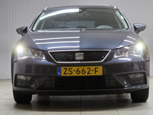 Seat LEON ST 1.0 EcoTSI Style Business Intense/ Facelift/ Lane-Assist./ 16'' LMV/ Keyless/ Navi/ Clima/ Cruise/ Elek. pakket/ Isofix/ Bluetooth/ Multi. LEDER. Stuur/ Mistl./ PDC V+A/ Extra getint glas.