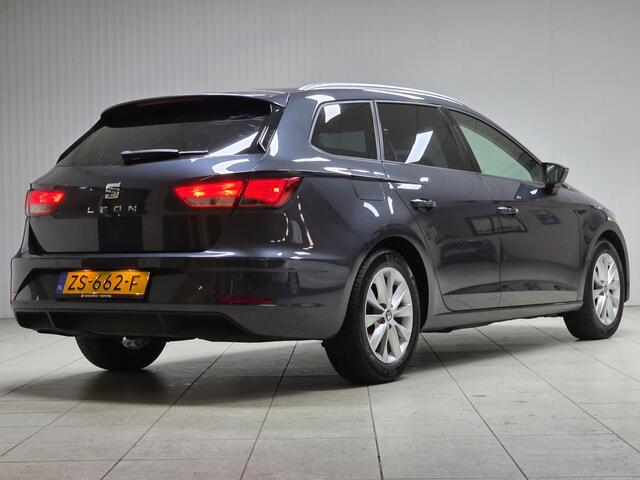 Seat LEON ST 1.0 EcoTSI Style Business Intense/ Facelift/ Lane-Assist./ 16'' LMV/ Keyless/ Navi/ Clima/ Cruise/ Elek. pakket/ Isofix/ Bluetooth/ Multi. LEDER. Stuur/ Mistl./ PDC V+A/ Extra getint glas.