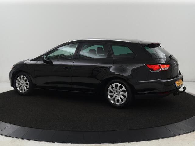 Seat LEON 1.0 TSI Style Connect | 2e eigenaar | Trekhaak | Carplay | Navigatie | Climate control | Bluetooth | Cruise control