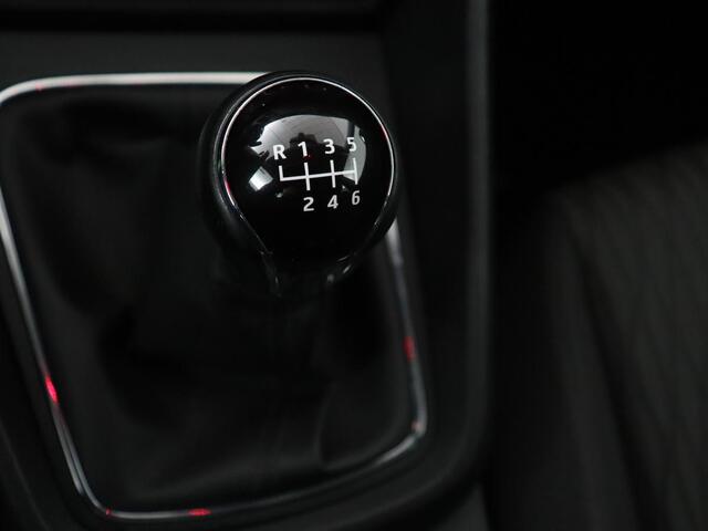 Seat LEON 1.0 TSI Style Connect | 2e eigenaar | Trekhaak | Carplay | Navigatie | Climate control | Bluetooth | Cruise control