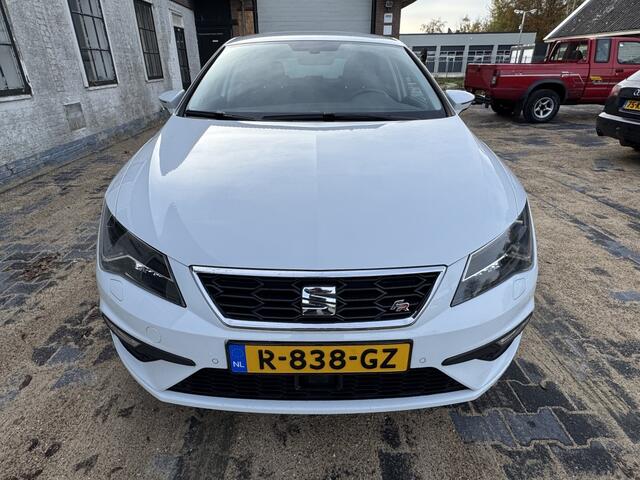 Seat LEON 1.5 TSI FR *apple carplay* stoelverwarming*cruise*navi