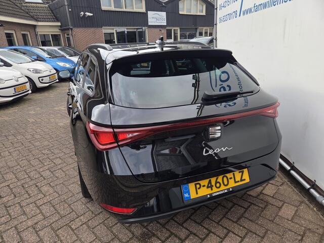 Seat LEON Sportstourer 1.0 eTSI Style BnsIn AUTOMAAT