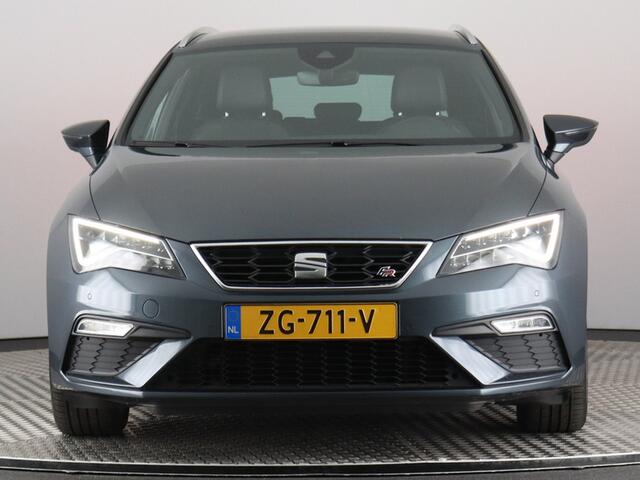 Seat LEON ST 1.5 TSI FR Business Intense (NL-Auto / Afn. Trekhaak / Virtual / Navi / Carplay)