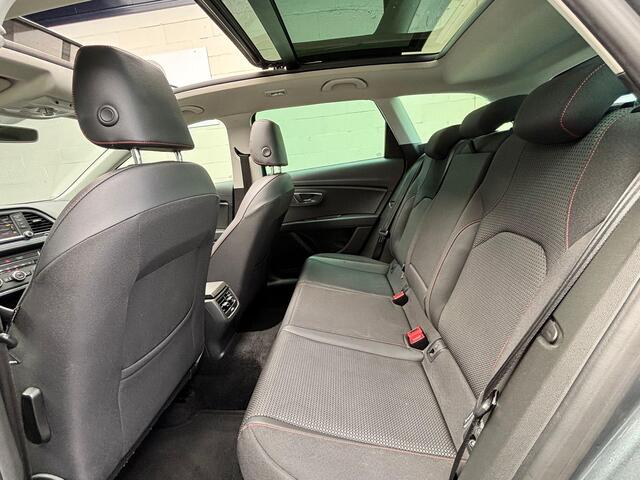 Seat LEON ST 1.4 TSI ACT 150PK FR DEALER CarPlay Panoramadak