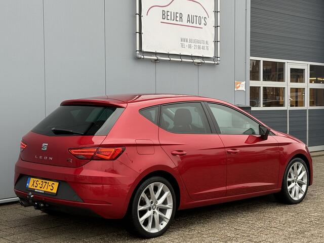 Seat LEON 1.4 EcoTSI FR Business Intense Carplay/Trekhaak.
