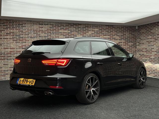 Seat LEON ST 2.0 TSI 4DRIVE CUPRA Panorama | Beats audio | Adaptieve cruise | Apple carplay & Android auto