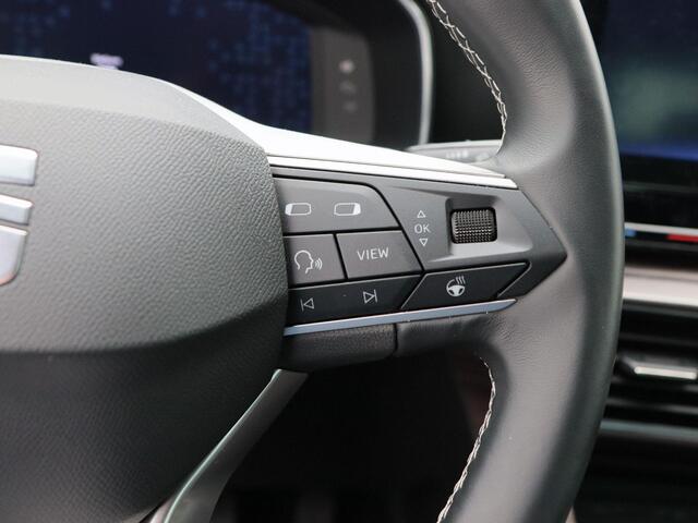 Seat LEON 1.4 TSi eHybrid 204 Pk PHEV | Adaptive Cruise | Climate Control | Stuur/Stoelverwarming | Trekhaak | Carplay | Navigatie | Camera | 17 Inch | 87.265 Km!!