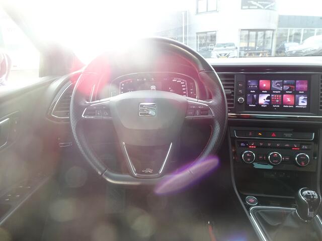 Seat LEON 116PK TSI FR Business Intense