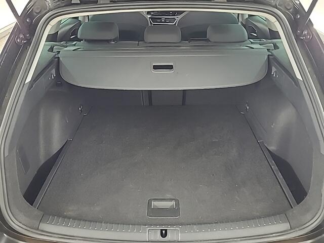 Seat LEON Sportstourer 1.0 TSI Style Business Intense 2e-Eig. & Keurig-Onderh. BOVAG-Garantie. NL-Auto.