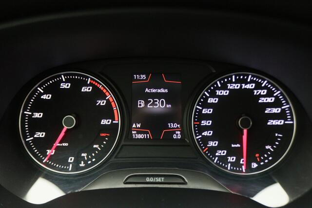 Seat LEON ST 1.0 EcoTSI Style Business Intense Climate, Apple Carplay, Keyless, Trekhaak, PDC