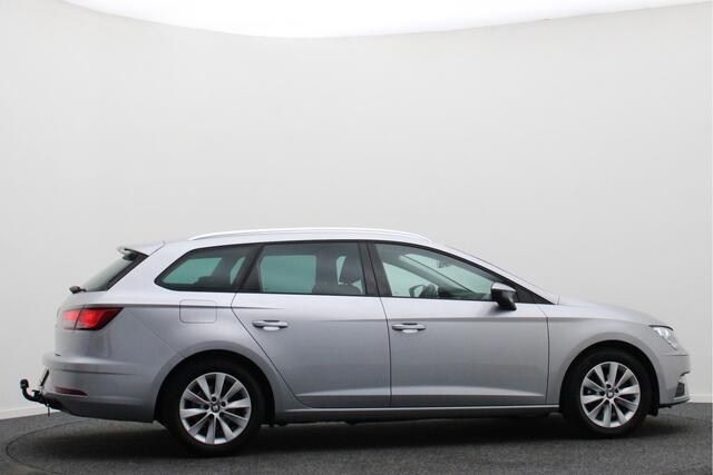 Seat LEON ST 1.0 EcoTSI Style Business Intense Climate, Apple Carplay, Keyless, Trekhaak, PDC