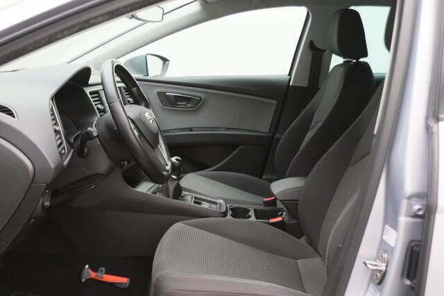 Seat LEON ST 1.0 EcoTSI Style Business Intense Climate, Apple Carplay, Keyless, Trekhaak, PDC