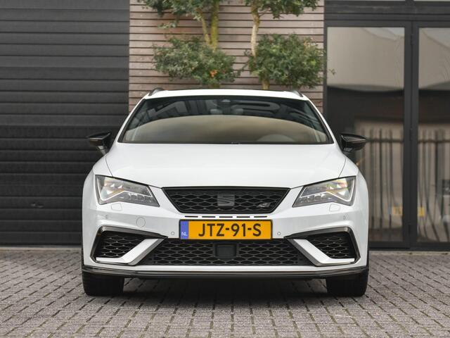 Seat LEON ST 2.0 TSI CUPRA 300 Panoramadak Adaptive Cruise control Beats audio 19 inch velgen