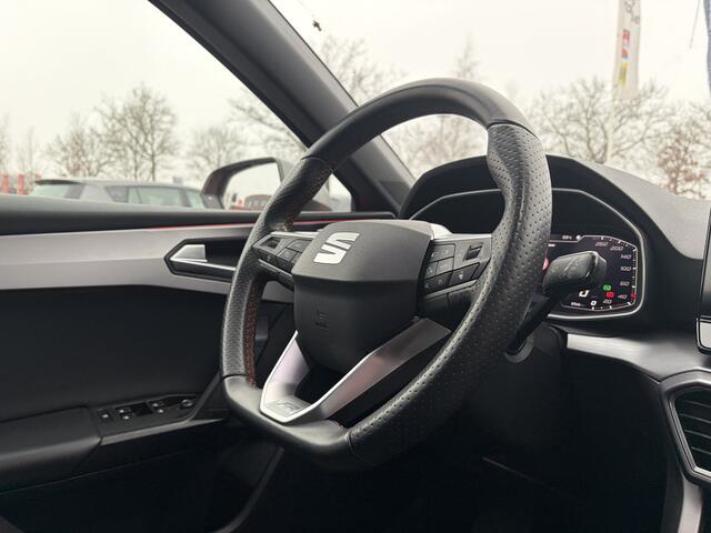 Seat LEON 1.5 eTSI FR Launch Edition Camera, Stuurvrw., Carplay, Rijklaar met beurt & garantie!