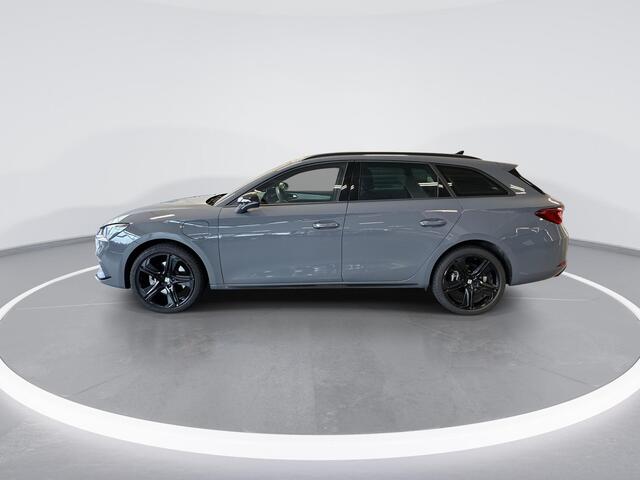 Seat LEON Sportstourer 1.5 TSI 204pk DSG e-Hybrid FR Business · Camera · Side Assist · Parkeerassistent · ACC · Sportstoelen · Sfeerverlichting · Rijprofielselectie · Garantie t/m 21-05-2029 of 100.000km