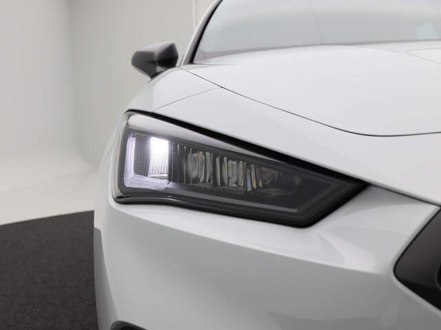 Seat LEON FR Business 1.5 TSI eHybrid PHEV 204pk | Automaat | Adaptive cruise control | Achteruitrijcamera | Navigatie | Apple carplay / Android auto