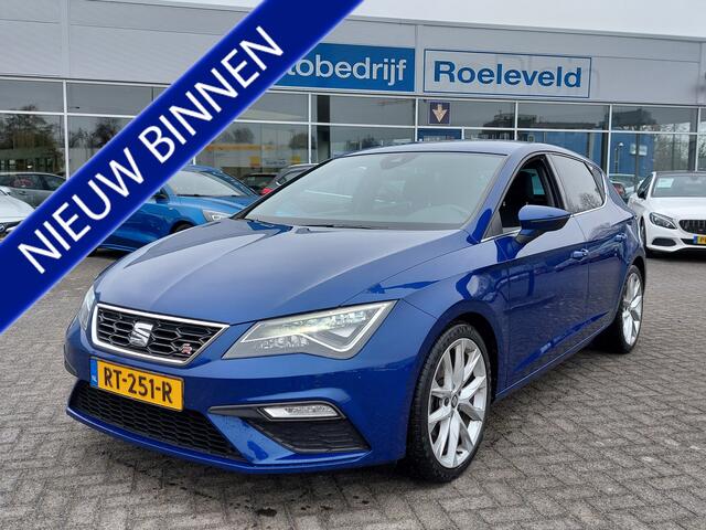 Seat LEON 1.4 EcoTSI 150pk FR Business Intense | Origineel NL | Navi | Apple Carplay | Clima | Cruise | Led Koplampen | Keyless Entry | Rijstrook+Licht+Regensensor | Pdc V+A | Privacy Glass | 18''lm