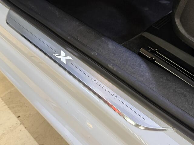 Seat LEON 1.5 eTSI Style Business Intense | Camera | Apple Carplay | Keyless