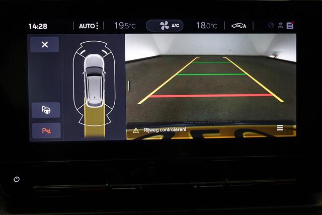 Seat LEON Sportstourer 1.5 TSI Style Business Intense | VIRTUAL COCKPIT | DAB | FULL LINK | CAMERA