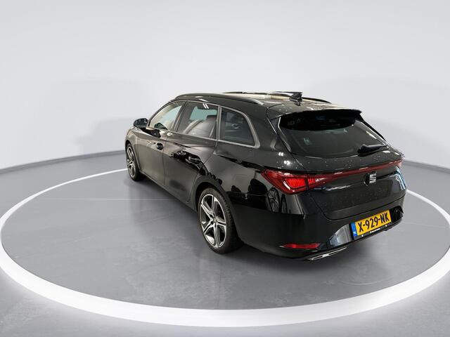 Seat LEON Sportstourer 1.0 eTSI 110pk DSG Style Business Intense · Apple/Android Car Play · Navigatie · P-Sensoren · Cruise Control · Sfeerverlichting · 18'' Inch · Garantie t/m 16-01-2028 of 100.000km