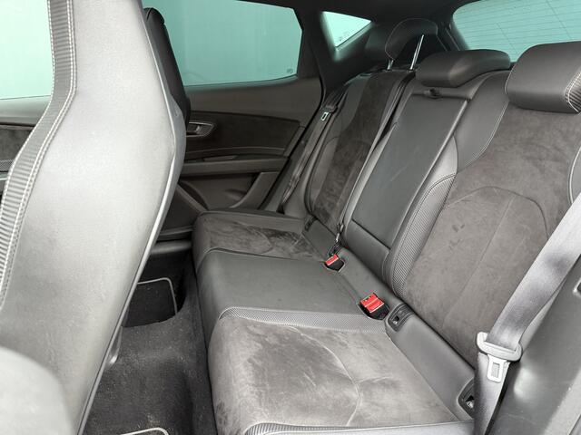 Seat LEON BWJ 2018 2.0 TSI CUPRA 300 PK AUTOMAAT | PANODAK | FULL LED | STOELVERW. | ALCANTARA | ADAPTIVE CRUISE | PREMIUM AUDIO | CAMERA | CARPLAY + ANDROID | NAVI | CLIMA | LMV | PDC