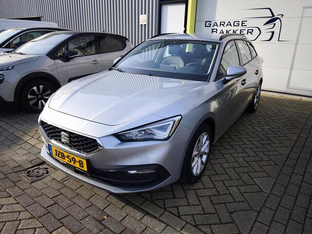Seat LEON Sportstourer 1.0 eTSI FR Business Elektrisch uitklapbare trekhaak | Virtual Cockpit | Achteruitrijcamera | Navigatiesysteem + Carplay Android auto