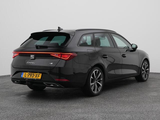 Seat LEON 1.0 eTSI DSG-7 Sportstourer FR Business Intense | CAMERA | ADAPTIVE | TREKHAAK