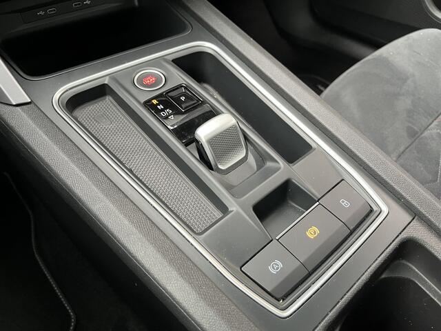 Seat LEON 1.4 TSI eHybrid PHEV FR / AUTOMAAT/ PANO/ TREKHAAK/ ALCANTARA/ ACC/ MEMORY SEAT/ DODEHOEK/ PARK.SENSOR.V+A/ CAMERA/ KEYLESS/ STUUR+STOELVERWARM./ FULL LINK/ VIRTUAL COCKPIT/ NAVI/ DAB/ CLIMA/ LED/ RIJ-MODI/ 17'' LMV