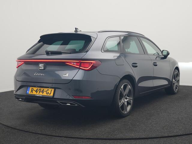 Seat LEON Sportstourer 1.4 TSI eHybrid FR Plug In Hybrid 204pk PHEV | Adaptive Cruise | Virtual | Camera | Keyless | Stuur & Stoelverwamring | 18"L.M | Apple Carplay | BLIS |