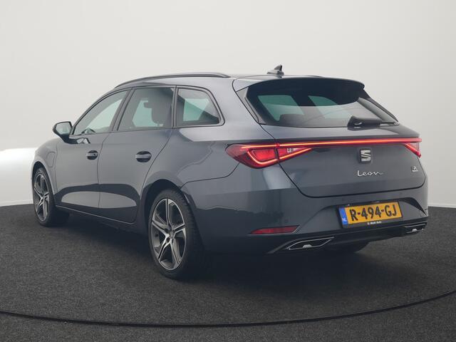 Seat LEON Sportstourer 1.4 TSI eHybrid FR Plug In Hybrid 204pk PHEV | Adaptive Cruise | Virtual | Camera | Keyless | Stuur & Stoelverwamring | 18"L.M | Apple Carplay | BLIS |