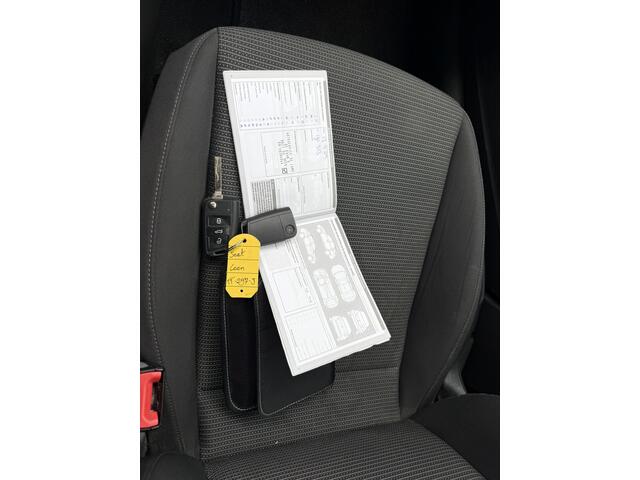 Seat LEON 1.6 TDI Style CLIMA/NAVI BJ 2017